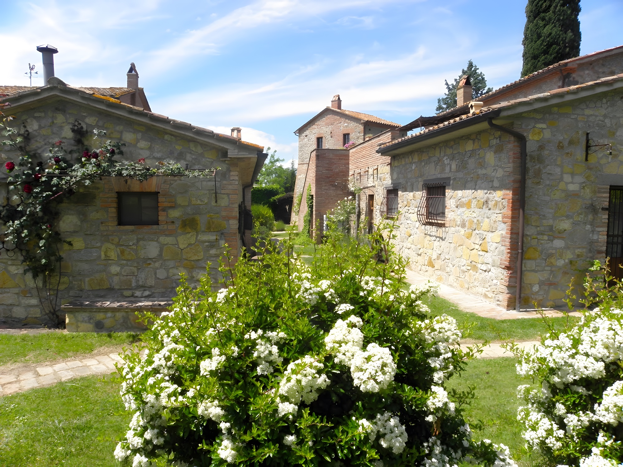 Cetona · borgo toscano